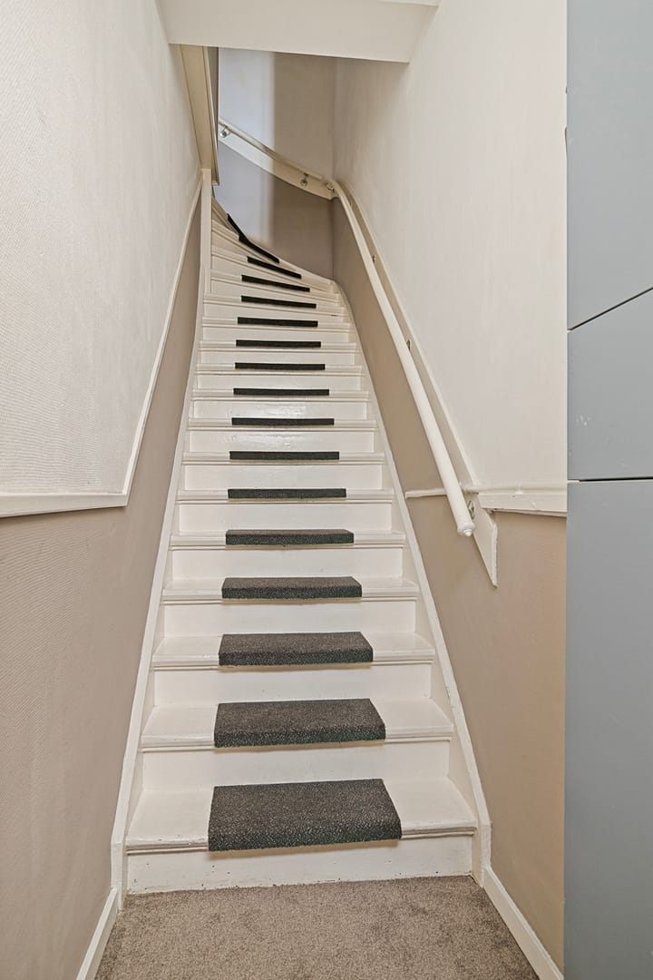 Foto 11 van Burgemeester Waldeckstraat 35