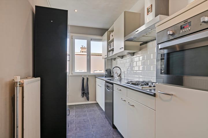 Foto 20 van Burgemeester Waldeckstraat 35