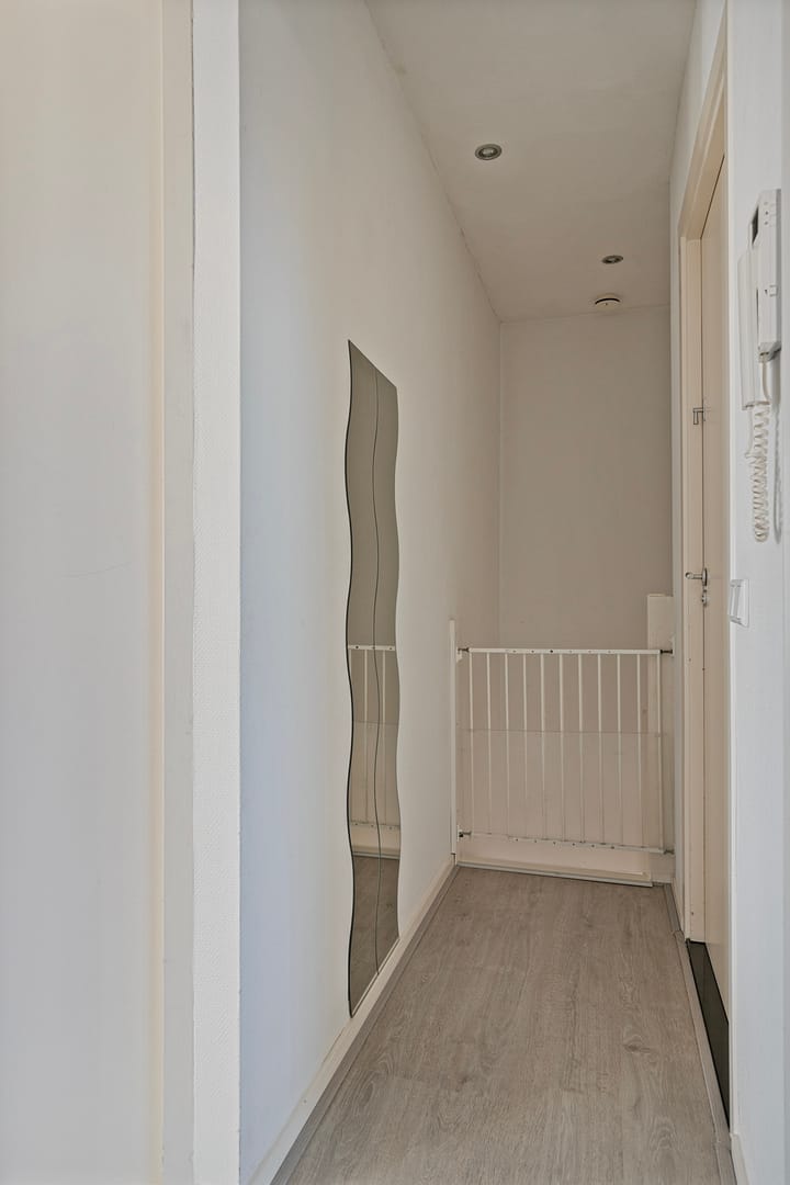 Foto 26 van Burgemeester Waldeckstraat 35