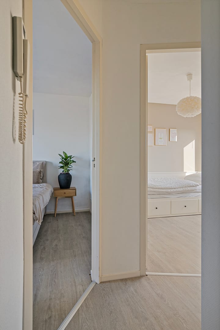 Foto 28 van Burgemeester Waldeckstraat 35