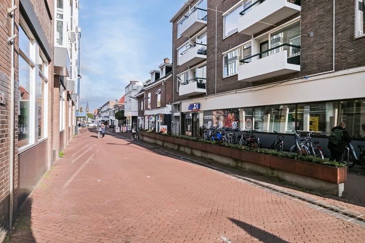 Bekijk foto 46 van Burgemeester Waldeckstraat 35