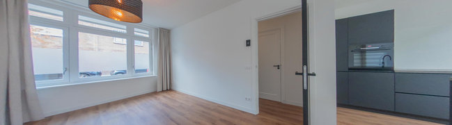 View 360° photo of Woonkamer of Van 't Hoffstraat 18