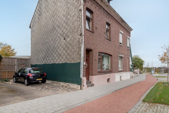 Bekijk foto 30 van Kaalheidersteenweg 12