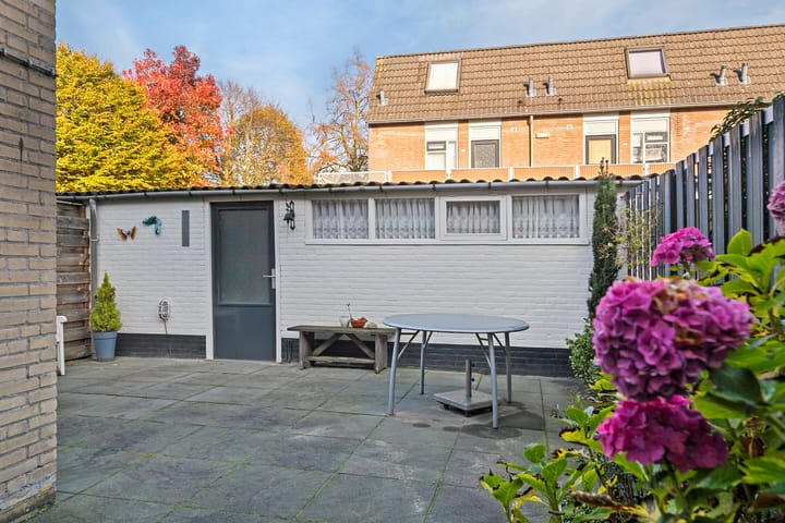 Foto 9 van van Duvenvoordestraat 12