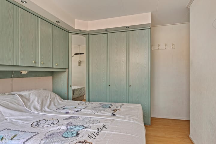 Foto 17 van van Duvenvoordestraat 12