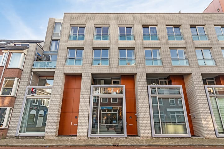 Foto 32 van Koestraat 182