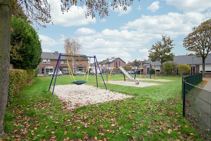 Bekijk foto 35 van Eijkersstraat 67