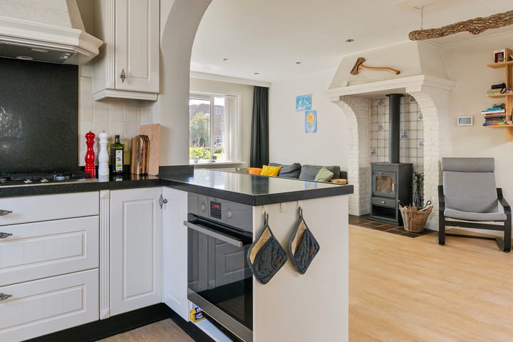 Foto 10 van Julianasingel 6