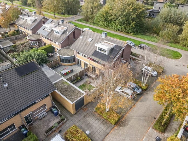 Foto 36 van Herfststraat 13