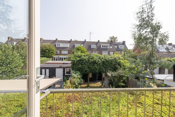 Foto 17 van Catharina van Renneslaan 13