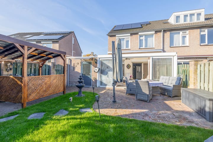 Foto 2 van Rossinistraat 36