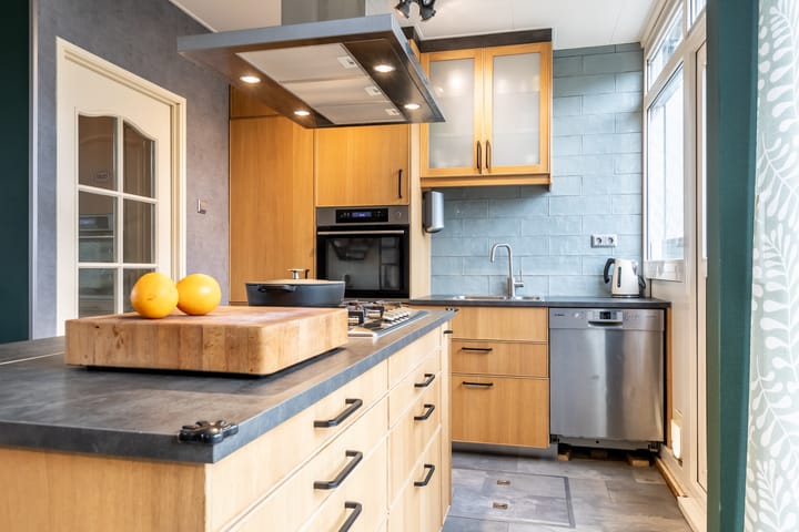 Photo 12 of Doctor Abraham Kuyperstraat 53