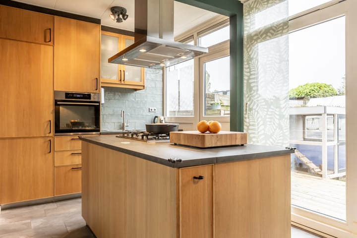 Photo 13 of Doctor Abraham Kuyperstraat 53