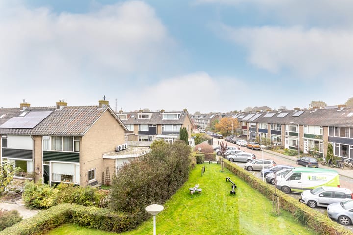 Photo 38 of Doctor Abraham Kuyperstraat 53