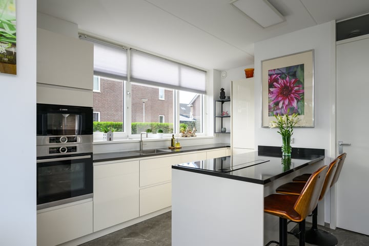 Bekijk foto 4 van Doerianstraat 4