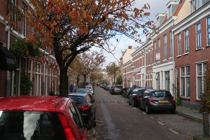 Bekijk foto 54 van Riouwstraat 14