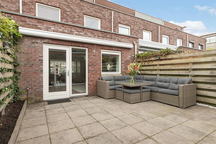 View photo 58 of Leopoldstraat 181