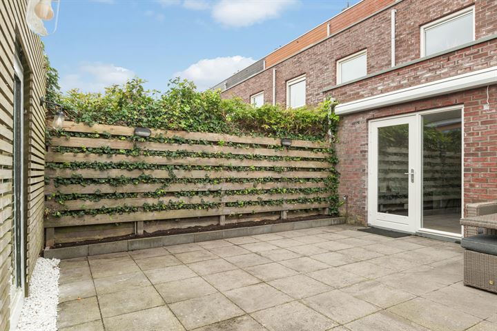 View photo 59 of Leopoldstraat 181