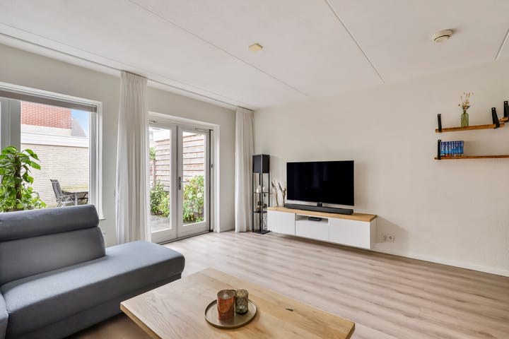 Foto 13 van Binnenwater 84