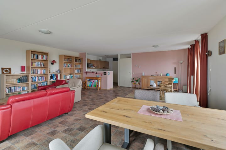 Foto 17 van Yellowstone 74