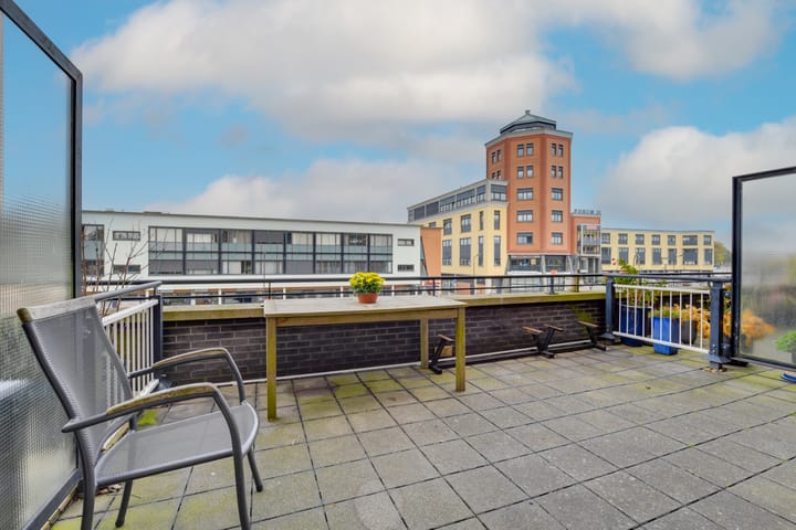 Foto 3 van Stationsplein 56