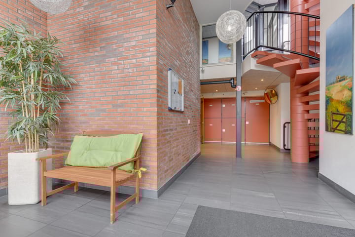 Foto 7 van Stationsplein 56