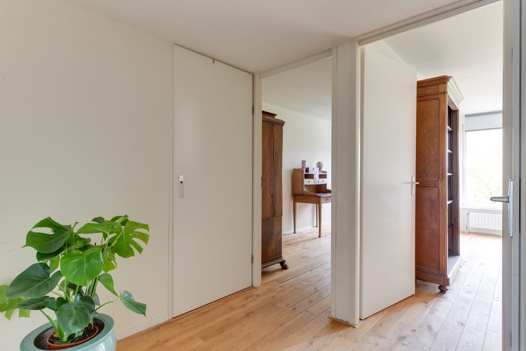 Photo 31 of Stationsplein 56