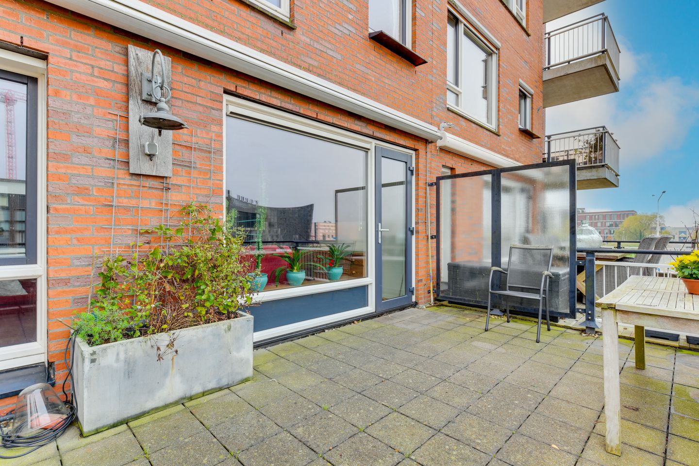 Photo 40 of Stationsplein 56