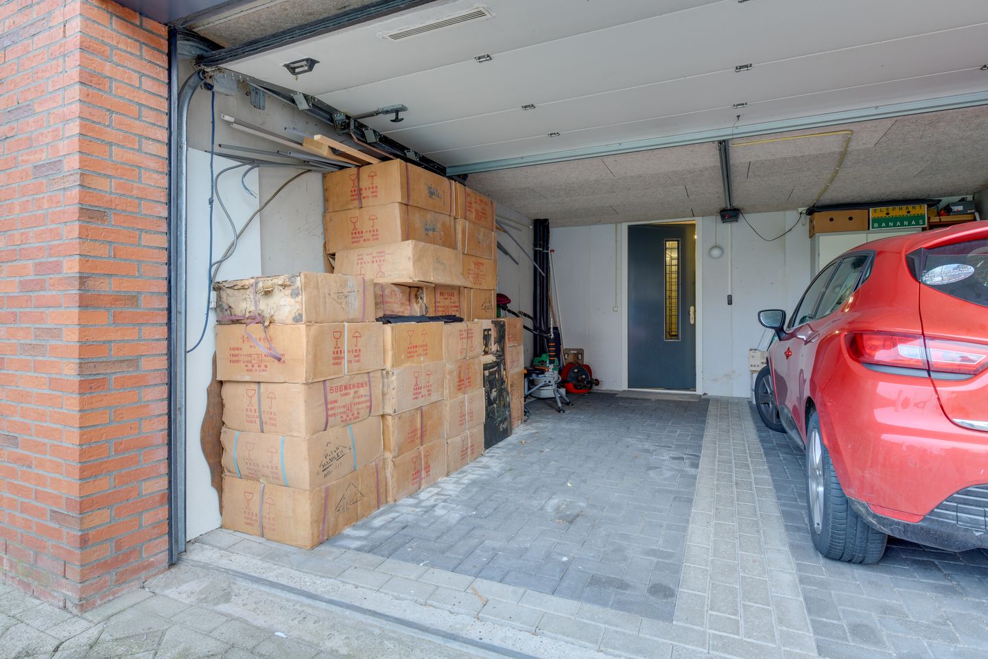 Photo 44 of Stationsplein 56