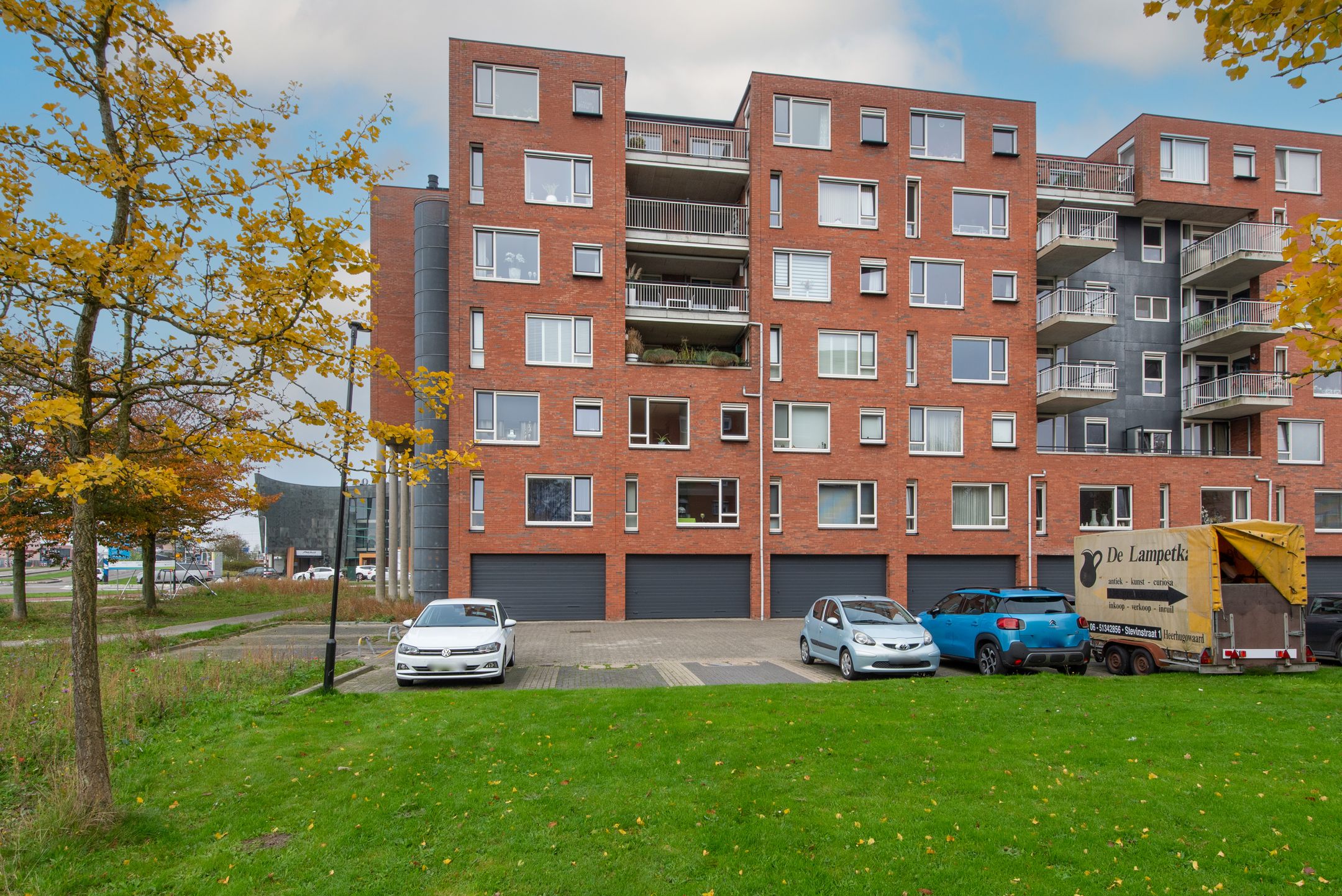 Photo 45 of Stationsplein 56