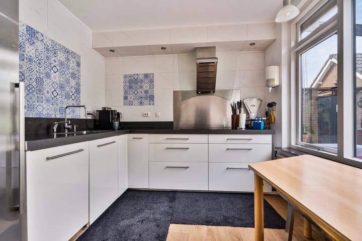 Foto 11 van Dr. Van der Voortsingel 5