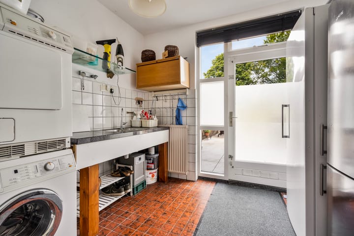 Foto 15 van Dr. Van der Voortsingel 5