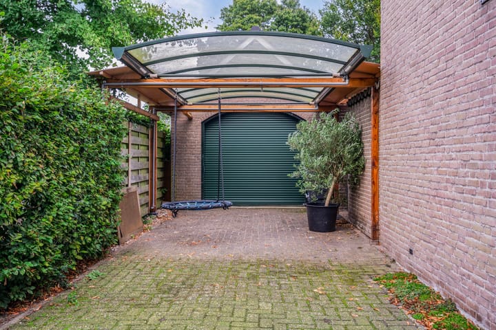 Foto 33 van Dr. Van der Voortsingel 5