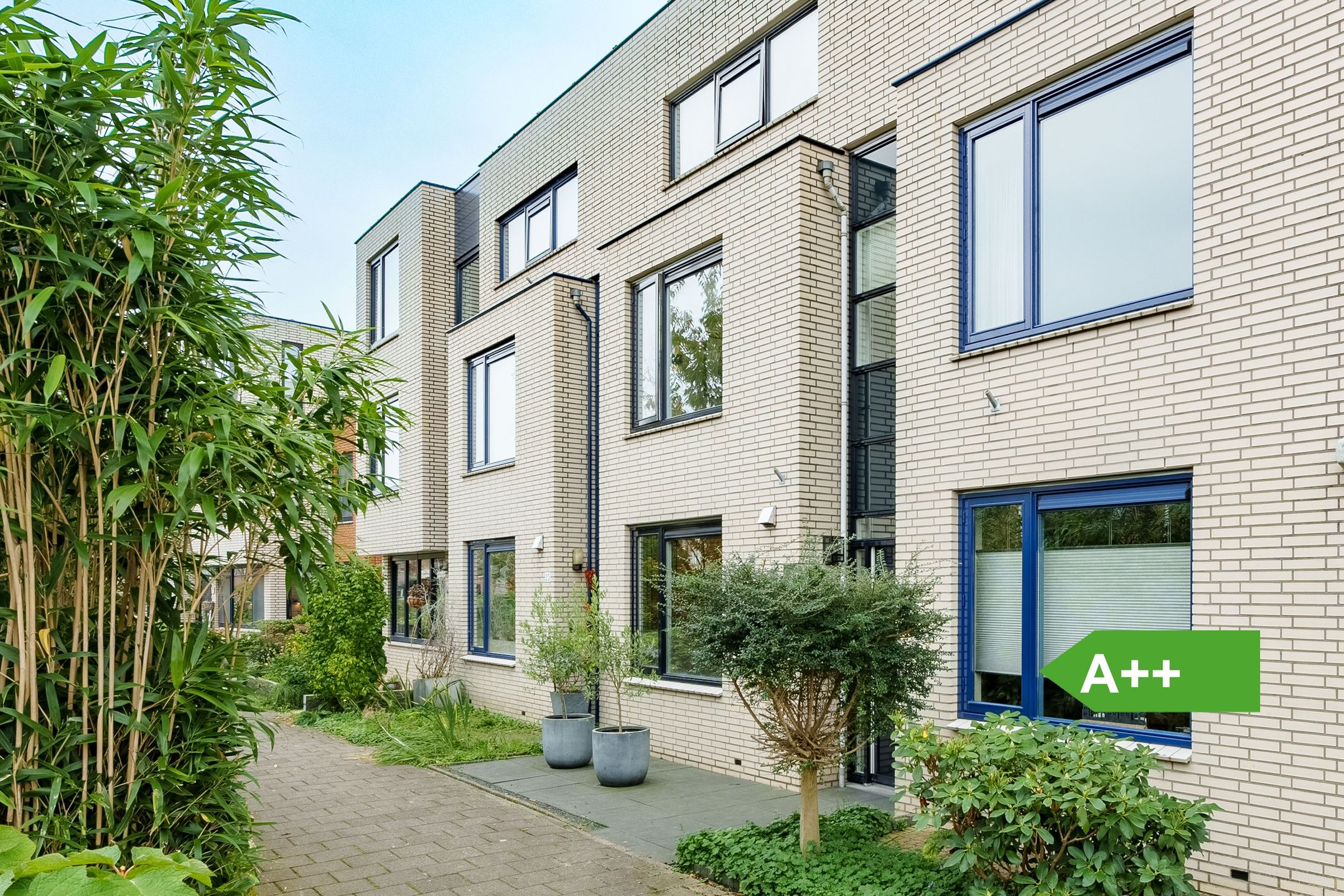 Johannes Vermeerhage, 21, Nieuwegein, 3437NL, Utrecht, Nederland 21