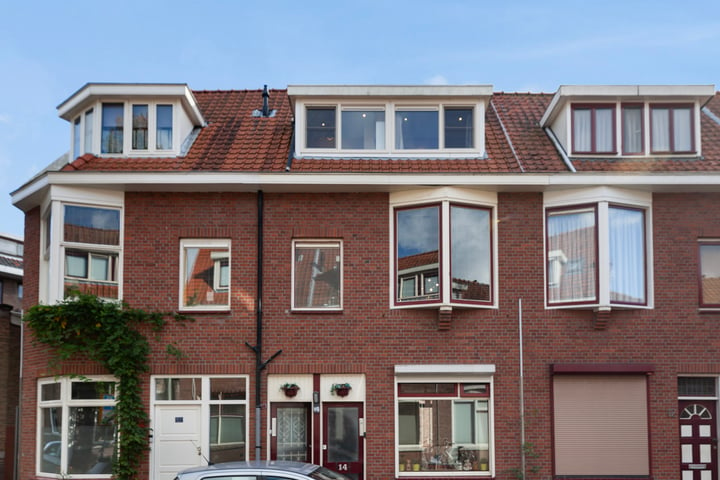 View photo 1 of Jan Steenstraat 16