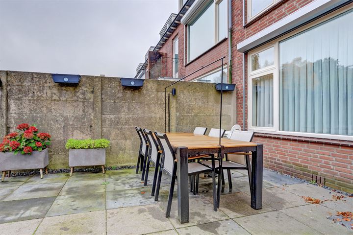 View photo 42 of Ambrosiusstraat 9