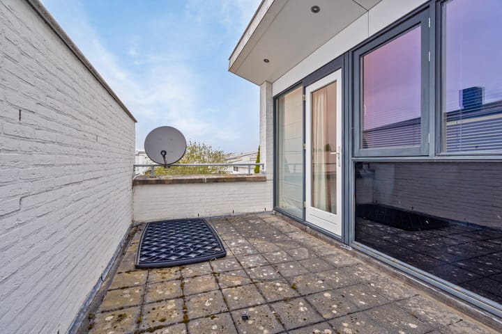 Photo 16 of Koninksemstraat 67