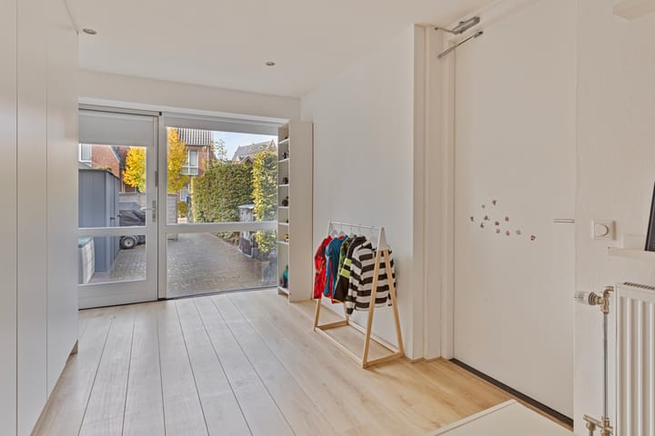 Foto 16 van Margrietlaan 55