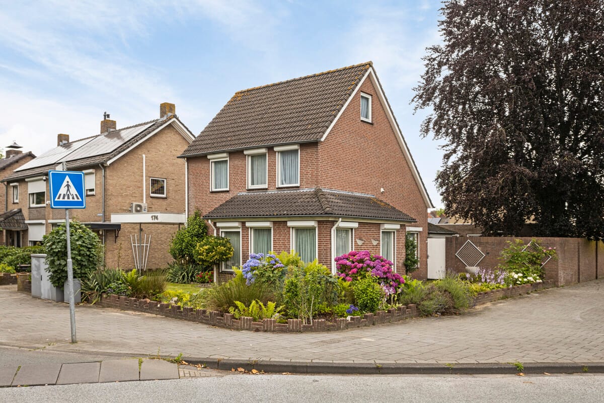 Berghemseweg, 174, Oss, 5348CN, Noord-Brabant, Nederland 174 