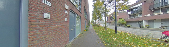 View 360° photo of voortuin of Zwanebloemlaan 194