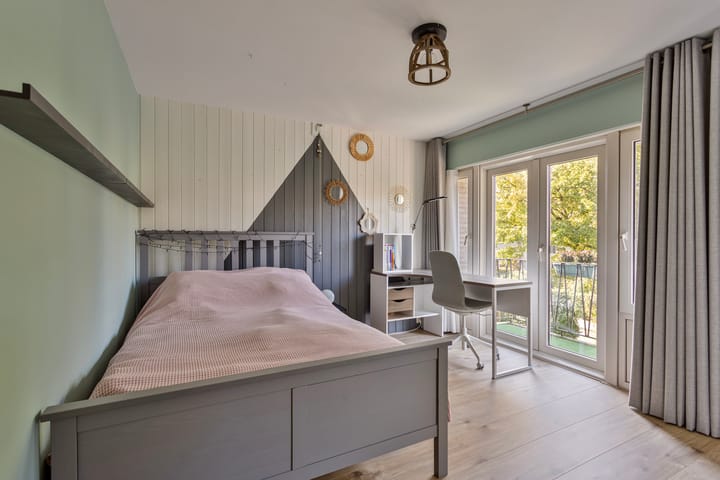 Foto 16 van Ruys de Beerenbroucklaan 42