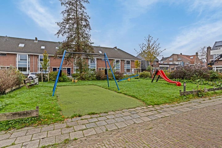 Bekijk foto 42 van Jollenstraat 8