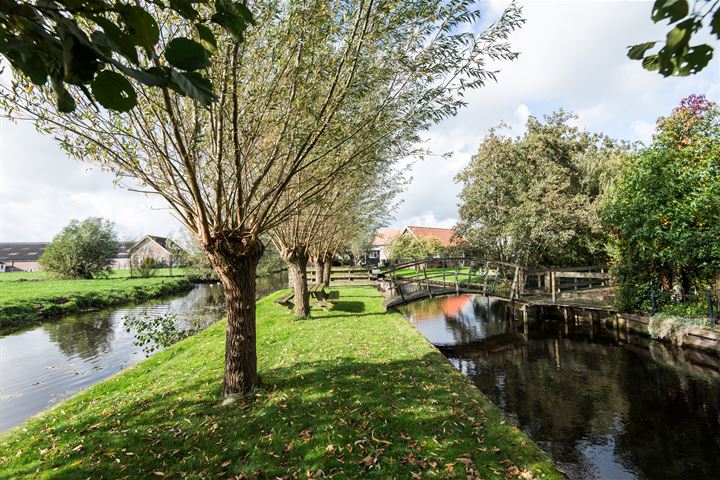 Bekijk foto 3 van Burgemeester Topstraat 18