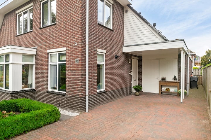 View photo 6 of Rondeweg 43