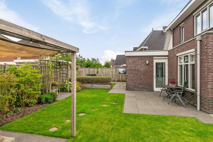 View photo 40 of Rondeweg 43