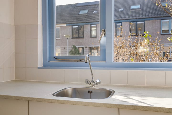 Photo 10 of Mina Krusemanstraat 25