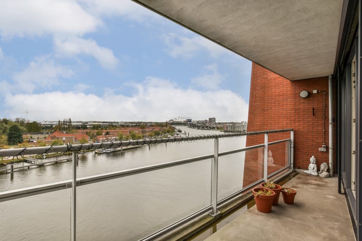 Foto 13 van Conradwerf 176