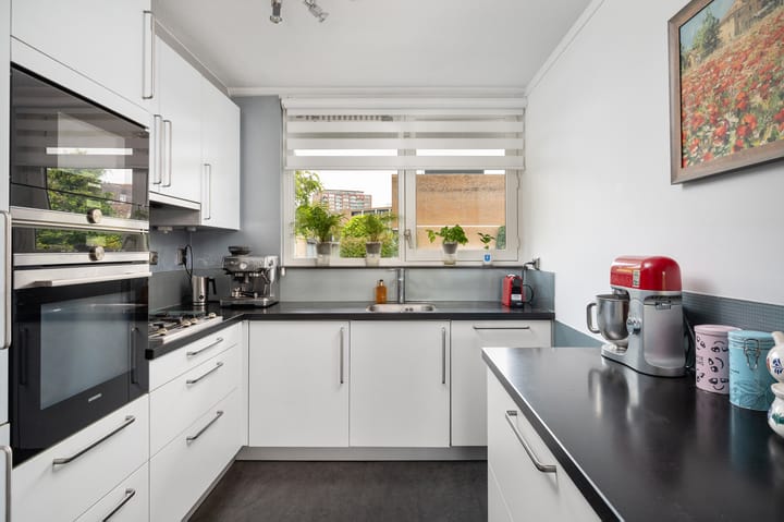 Foto 16 van Jan Beyerinckstraat 13