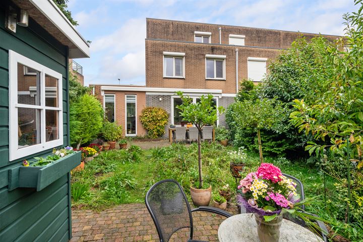 View photo 19 of Jan Beyerinckstraat 13