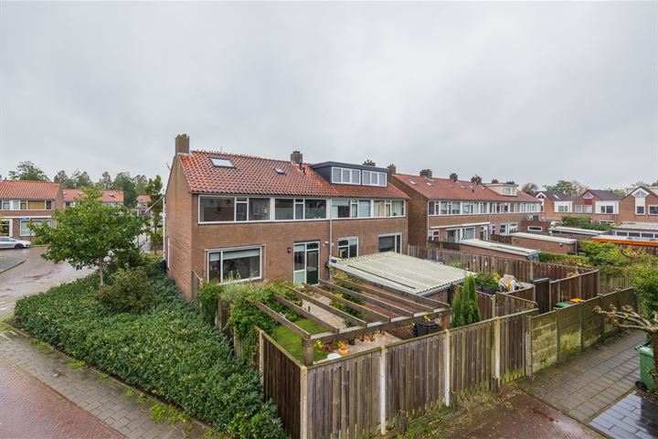 Bekijk foto 34 van Vrouwenpolderstraat 22